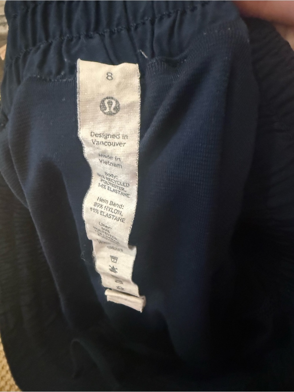 Lululemon High Waisted Hotty Hot Short - 2.5 inch inseam - Picture 4 of 4